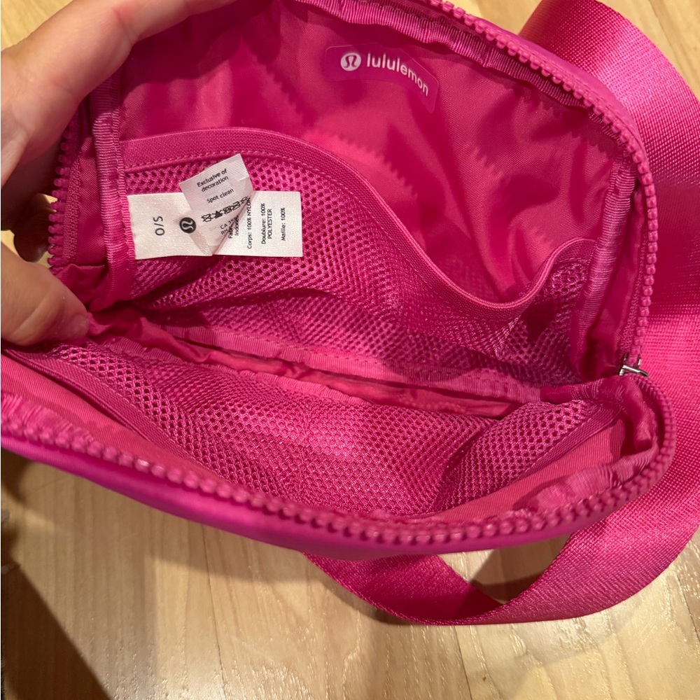 Lululemon Sonic Pink Belt Bag! - Picture 3 of 4